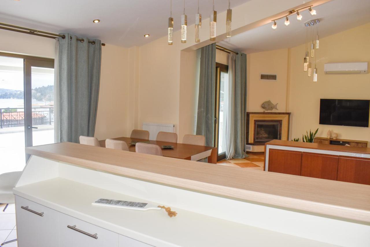 Zoe'S Flat Megali Ammos Apartment สเกียธอสทาวน์ ภายนอก รูปภาพ